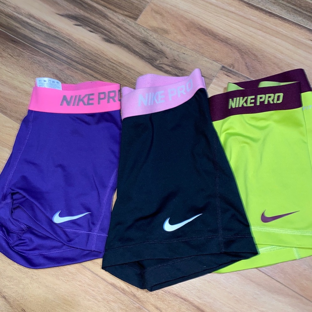 Nike spandex